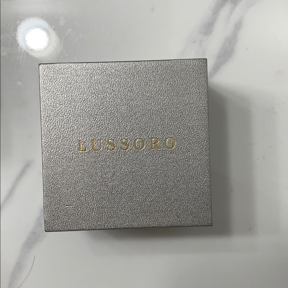lussoro gold plated huggies - Picture 6 of 6